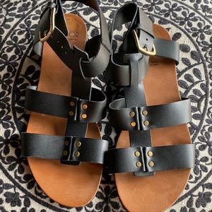 Súper cute Victor Italian gladiator. Loads of wear left.